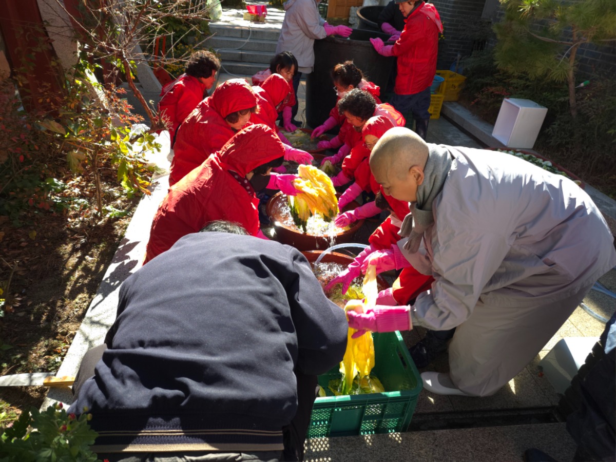 KakaoTalk_20251121_143602340_01 (1).jpg